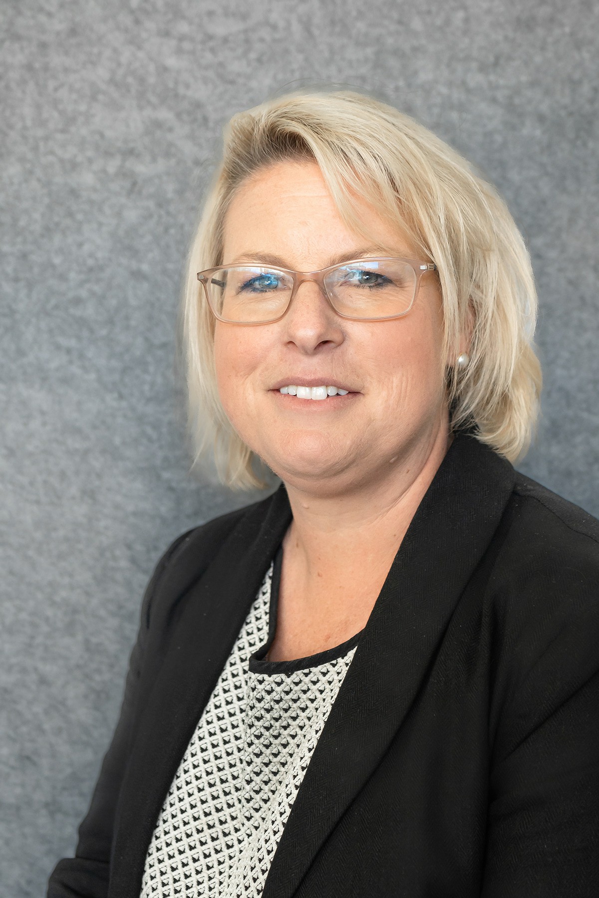 Photograph of GMW Board Director Natalie Akers